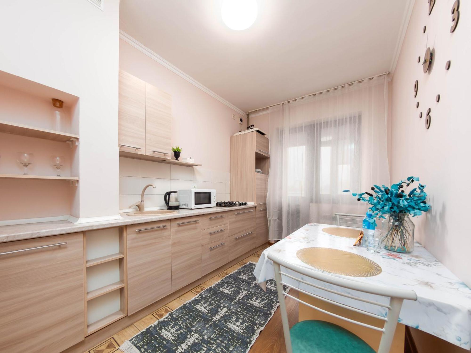 Appartments " Zhetysu-4" Almaty Exterior foto